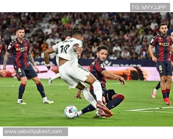 姆巴佩本赛季西甲射门数据领跑联赛射门58次射正25次表现抢眼