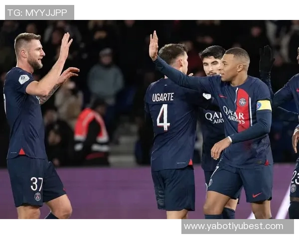 摩纳哥与巴黎对裁判VAR判罚不满卡马拉科雷尔红牌引发激烈争论