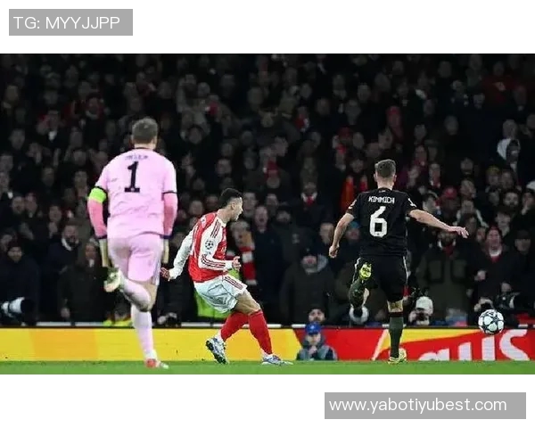 拜仁遭柏林联定位球逆袭终结连胜月底欧冠对决阿森纳引关注