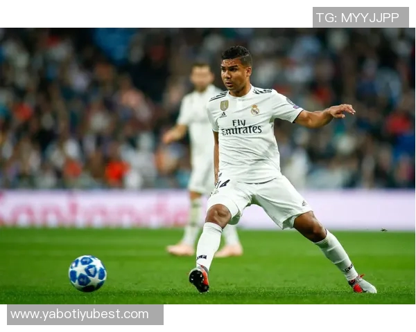 失去绝佳机会戴维精准直塞助攻孔塞桑单刀射门被门将神勇扑出